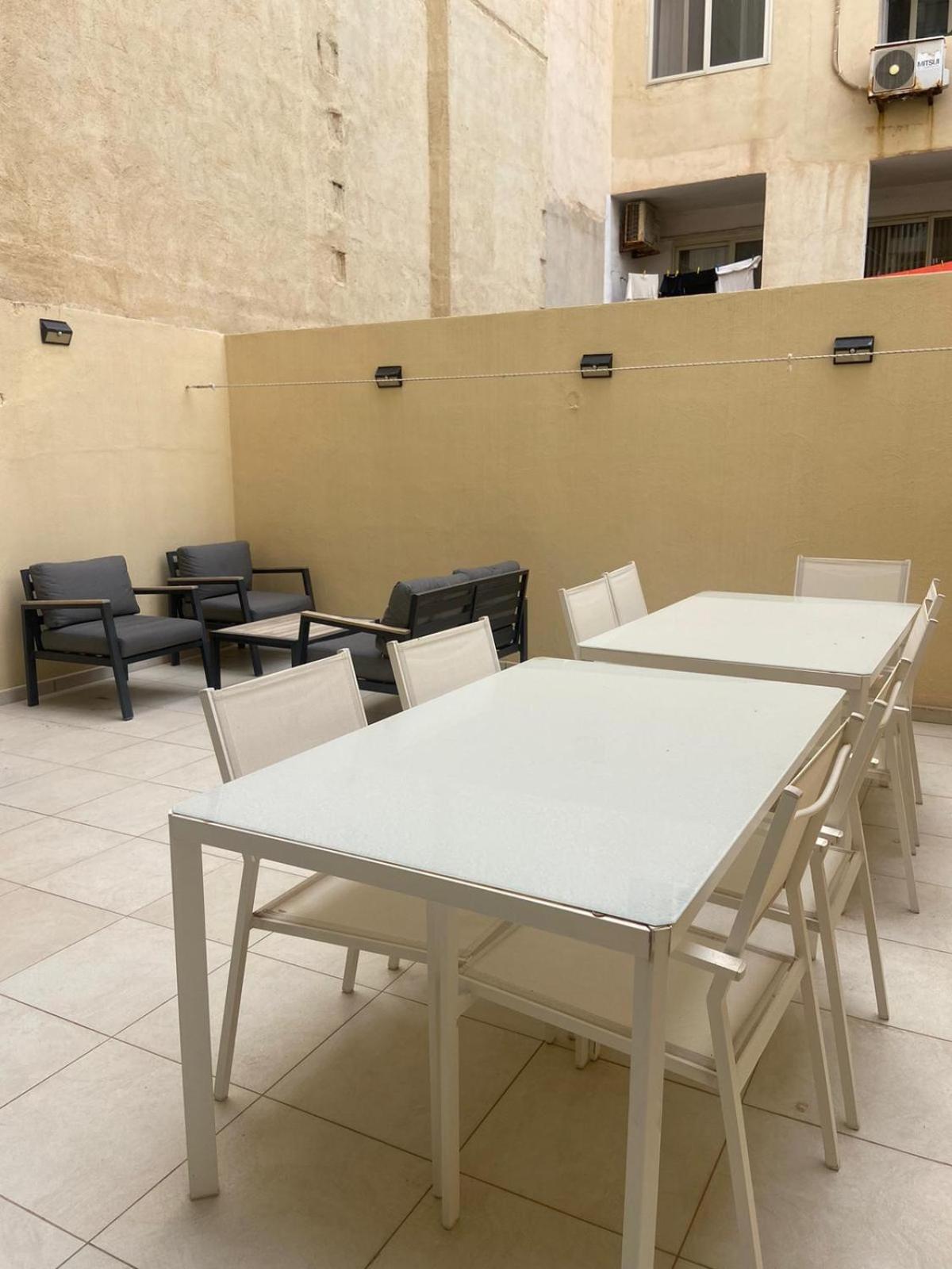 Sliema 2Bed With Backyard Apartment Екстериор снимка